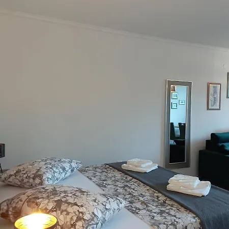Appartement Blue Pine Split